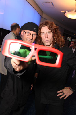 Shaun White and Steven Lawrence at event of X Games 3D: The Movie (2009)