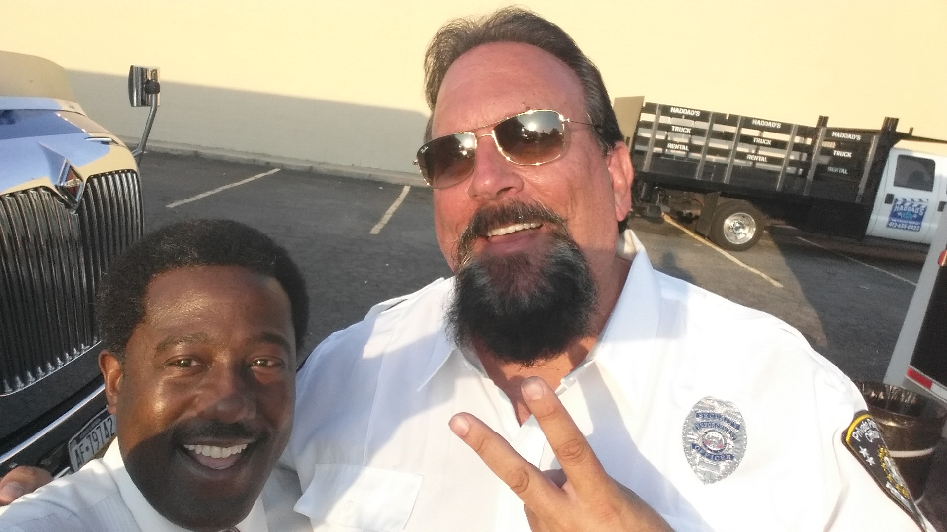 Big John Kap and E.Roger Mitchell on set : Selma