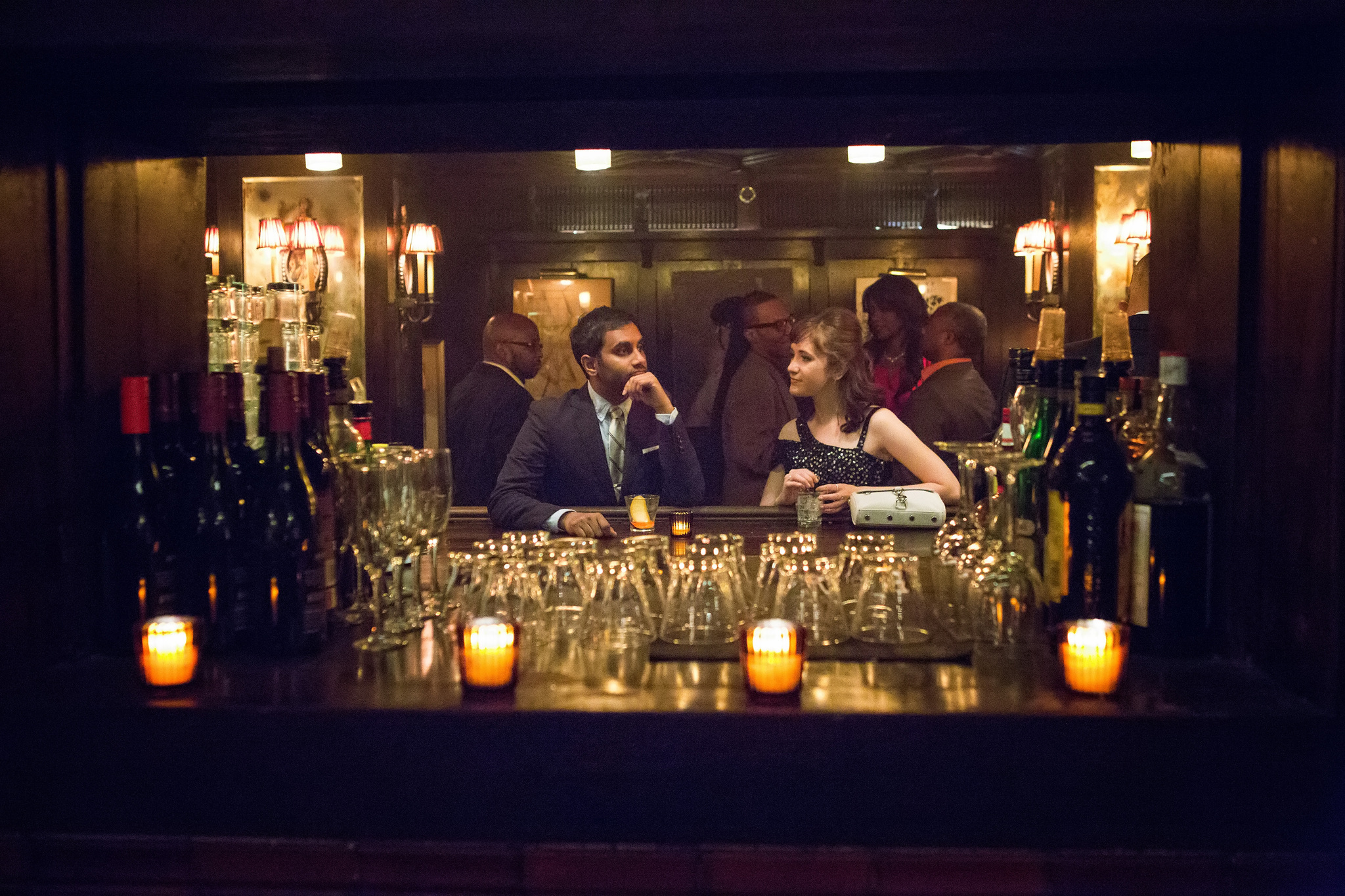 Still of Aziz Ansari and Noël Wells in Master of None (2015)