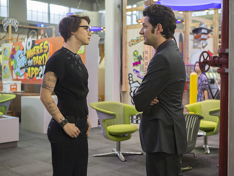 Still of Valorie Curry and Ben Schwartz in House of Lies (2012)