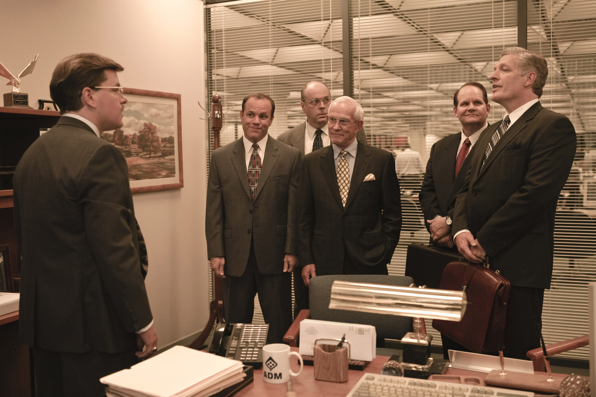 Still of Clancy Brown, Matt Damon, Tom Smothers, Bob Zany and Tom Papa in Informatorius (2009)