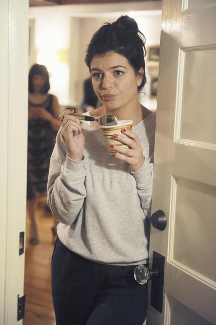 Still of Casey Wilson in Happy Endings (2011)