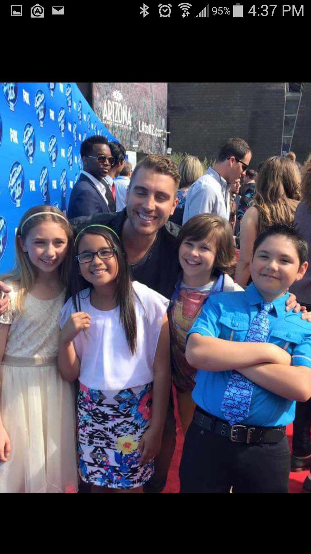 Mason with the WINNER! On the red carpet for American Idol Finale