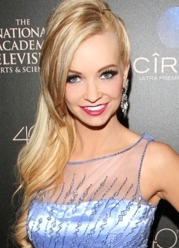 40th Annual Daytime Emmy Awards red carpet, actress Mindy Robinson, 2013