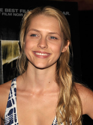 Teresa Palmer at event of The Square (2008)