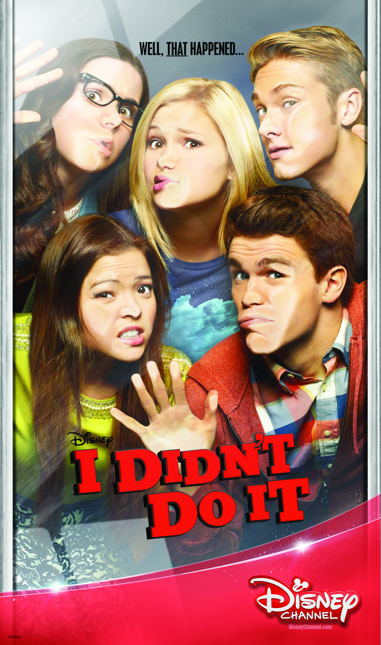 Olivia Holt, Austin North, Peyton Clark, Sarah Gilman and Piper Curda in I Didn't Do It (2014)