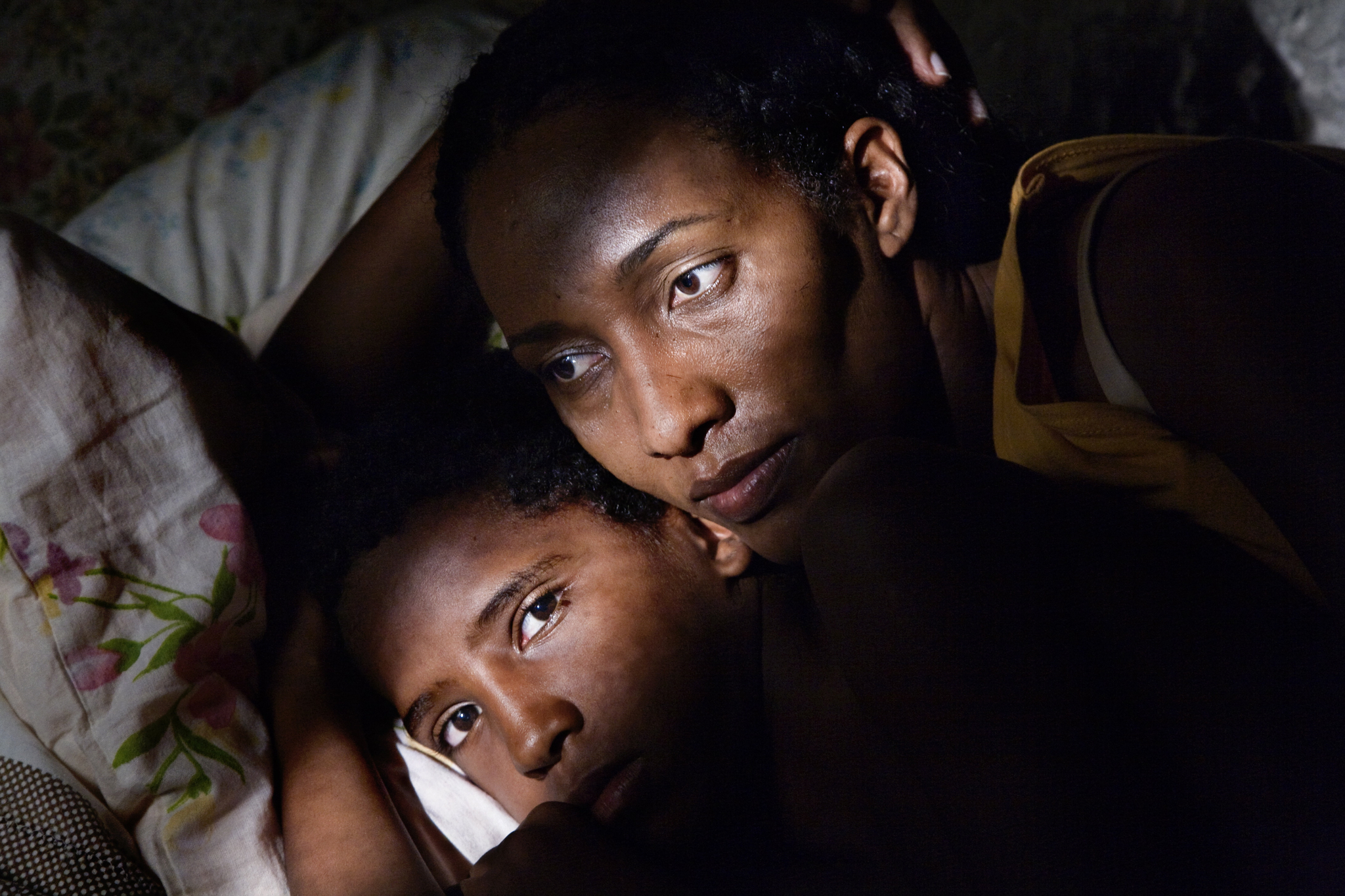 Still of Timnit T. and Rubel Tsegay Abraha in Terraferma (2011)