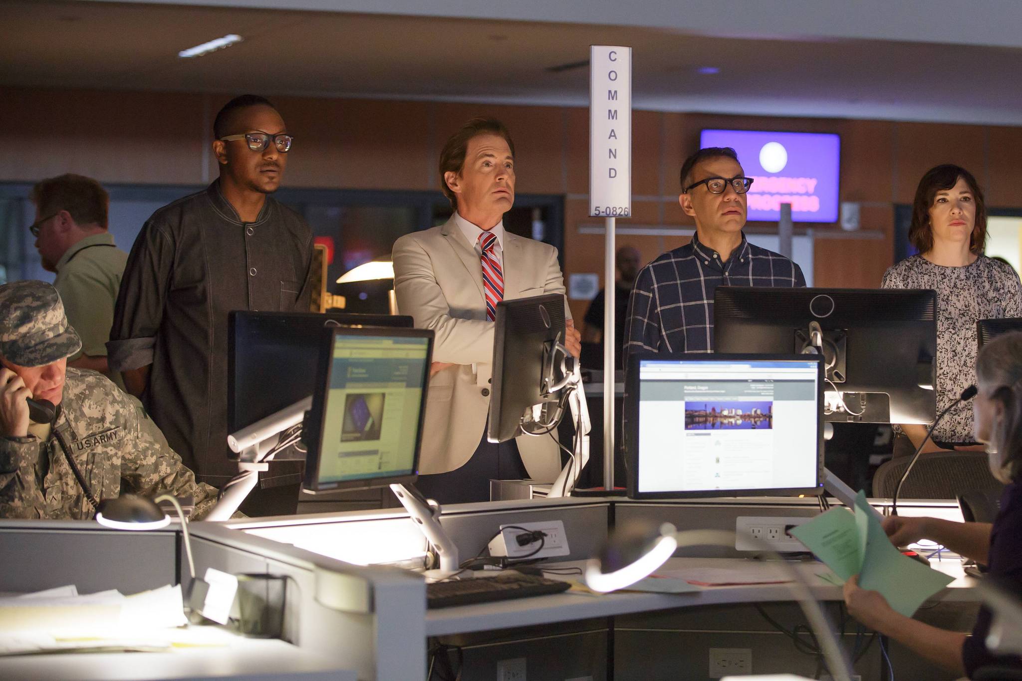 Still of Kyle MacLachlan, Fred Armisen, Carrie Brownstein and Gregory Gourdet in Portlandia (2011)