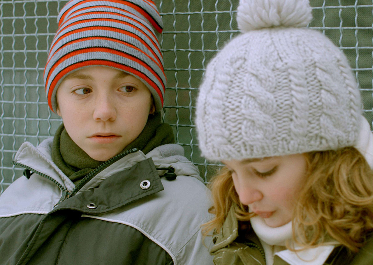 Still of Émilien Néron and Sophie Nélisse in Monsieur Lazhar (2011)