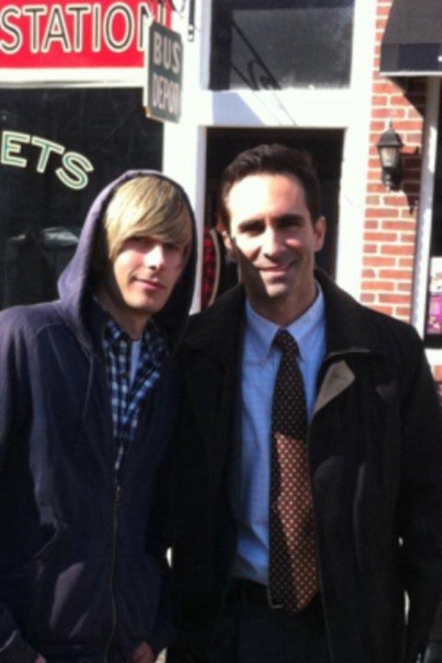Caine Sheppard & Nestor Carbonell on the set of 'The Ringer'