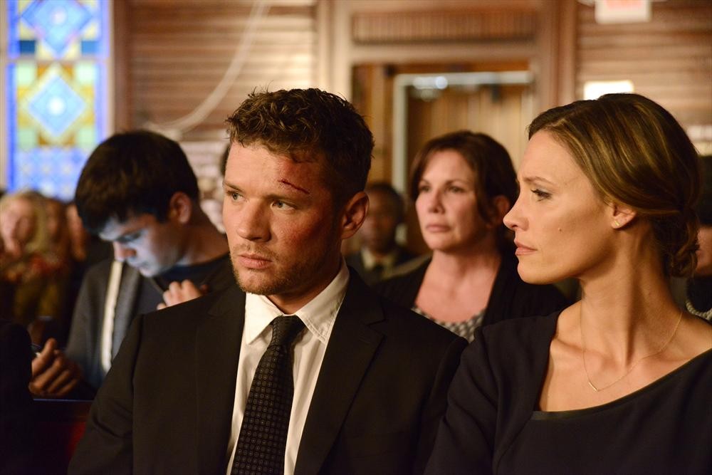 Still of Ryan Phillippe and Tad Cooley in Secrets and Lies (2015)