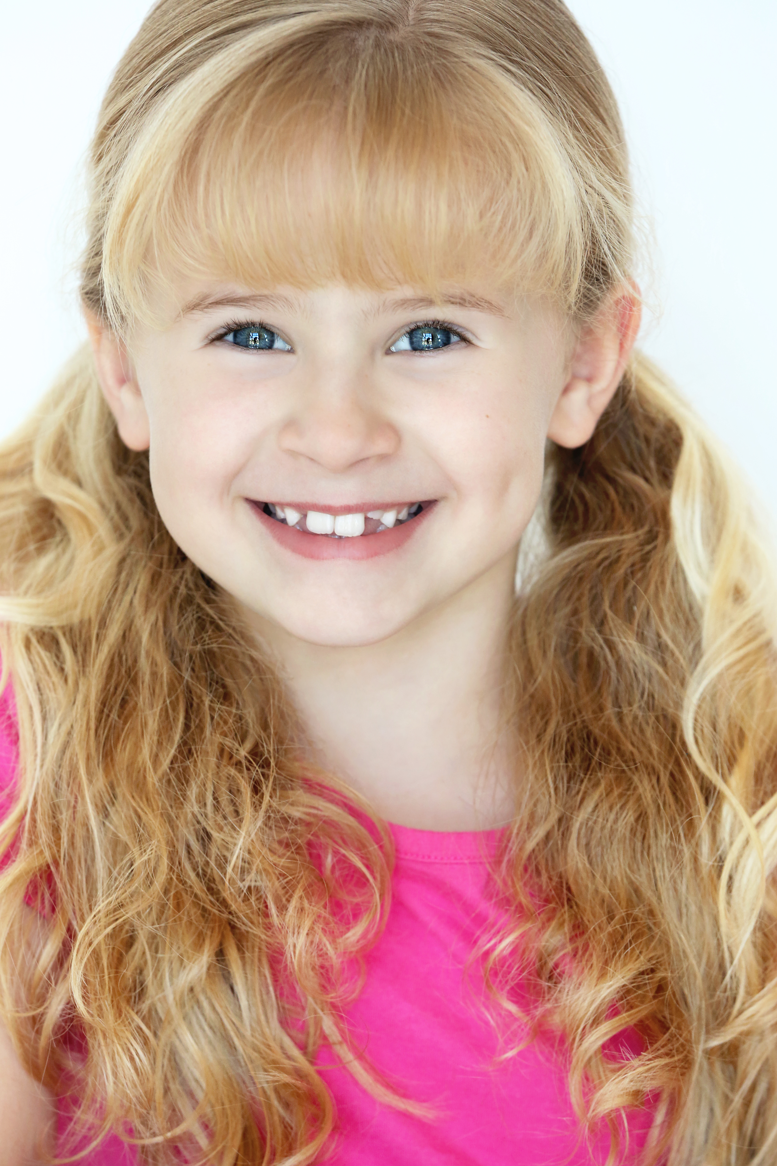 Cheyanna Prelesnik - Commercial Head shot - August 2013