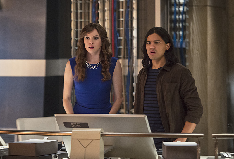 Still of Danielle Panabaker and Carlos Valdes in The Flash (2014)