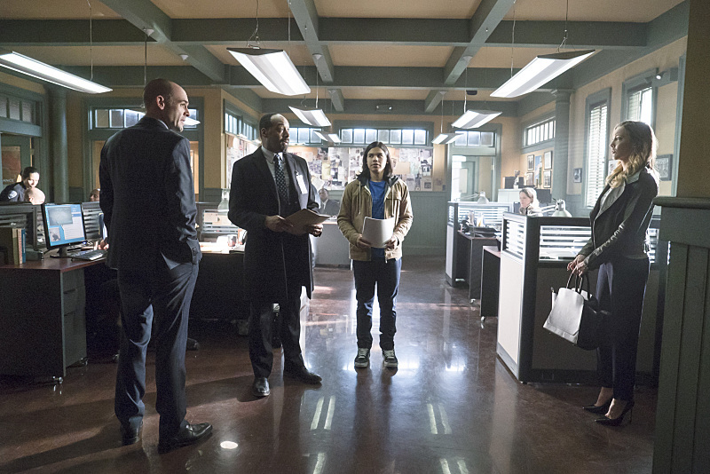 Still of Paul Blackthorne, Jesse L. Martin, Katie Cassidy and Carlos Valdes in The Flash (2014)