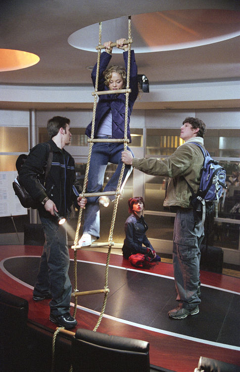 Still of Erika Christensen, Chris Evans, Scarlett Johansson and Bryan Greenberg in The Perfect Score (2004)