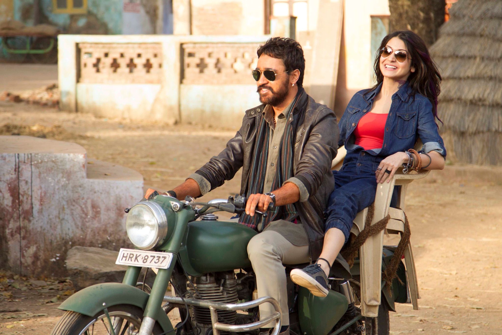 Still of Imran Khan and Anushka Sharma in Matru ki Bijlee ka Mandola (2013)