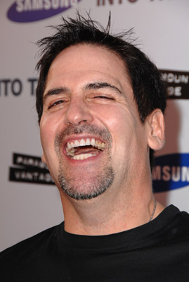 Mark Cuban at event of Into the Wild (2007)