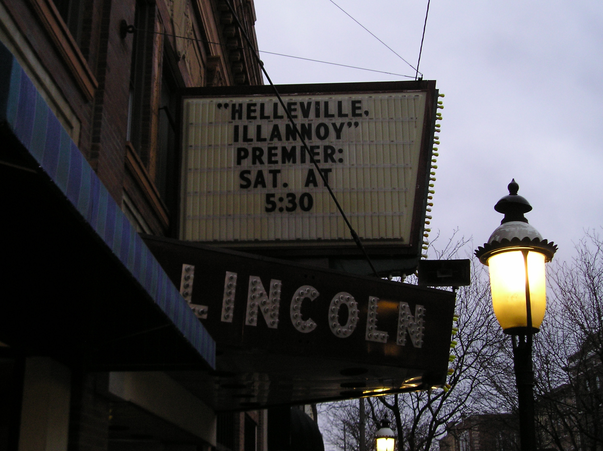 The first nobudgetmovies movie premier at The Lincoln Theater, Belleville, IL. 2006