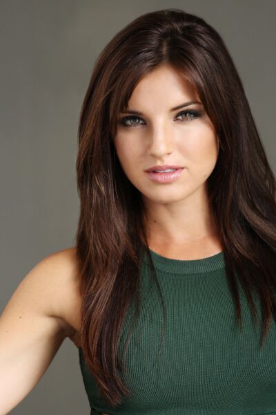 Rachele Brooke Smith