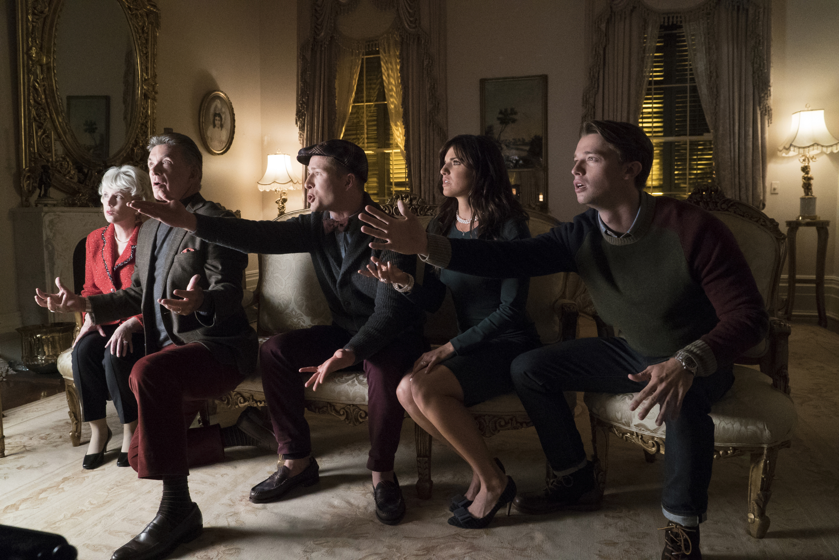 Still of Alan Thicke, Julia Duffy, Glen Powell, Patrick Schwarzenegger and Rachele Brooke Smith in Scream Queens (2015)