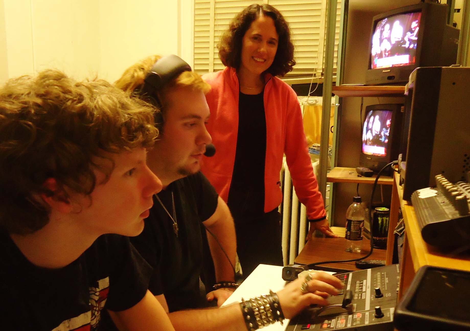 Producing the 'Breezin' with Bierman' Live TV Show. With Ray Forsythe on sound & DP Ben Knighten Nov 2012.
