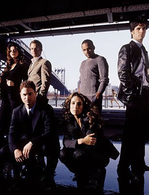 Gary Sinise, Hill Harper, Melina Kanakaredes, Eddie Cahill, Carmine Giovinazzo and Vanessa Ferlito in CSI Niujorkas (2004)