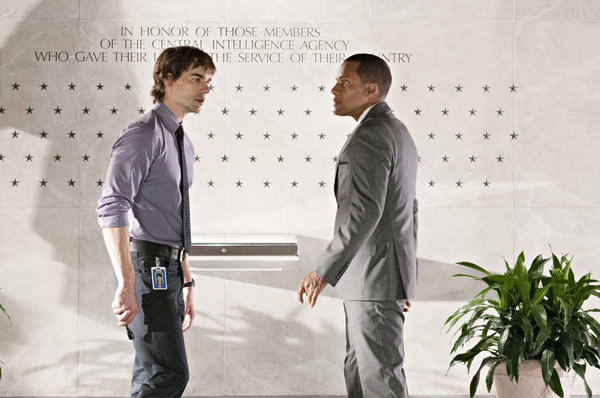 Still of Hill Harper and Christopher Gorham in Covert Affairs (2010)