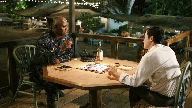 Last Resort - Andre Braugher and Chin Han