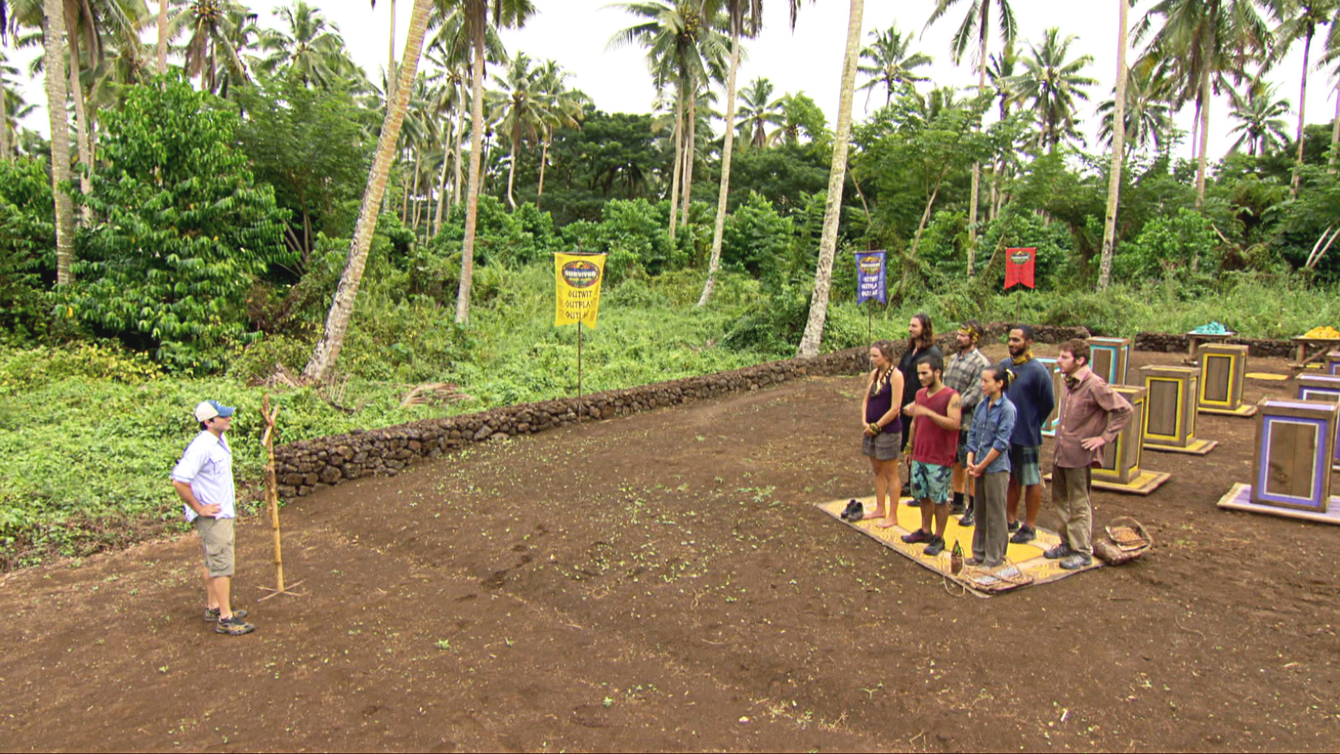 Still of Jeff Probst, Benjamin Wade, Albert Destrade, Edna Ma and Brandon Hantz in Survivor (2000)