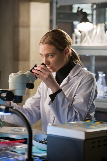 Still of Anna Torv in Ties riba (2008)