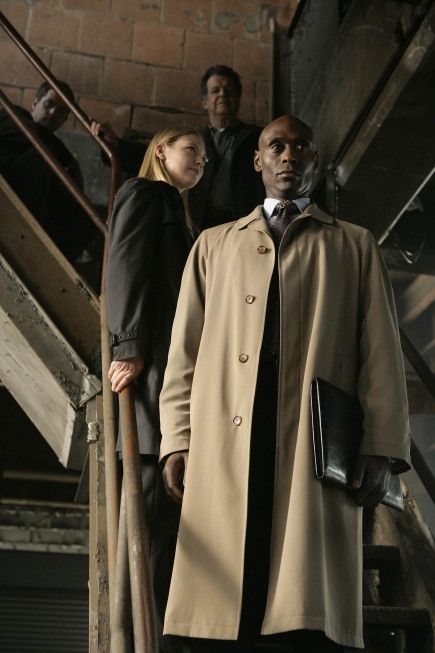 Still of Joshua Jackson, John Noble, Lance Reddick and Anna Torv in Ties riba (2008)