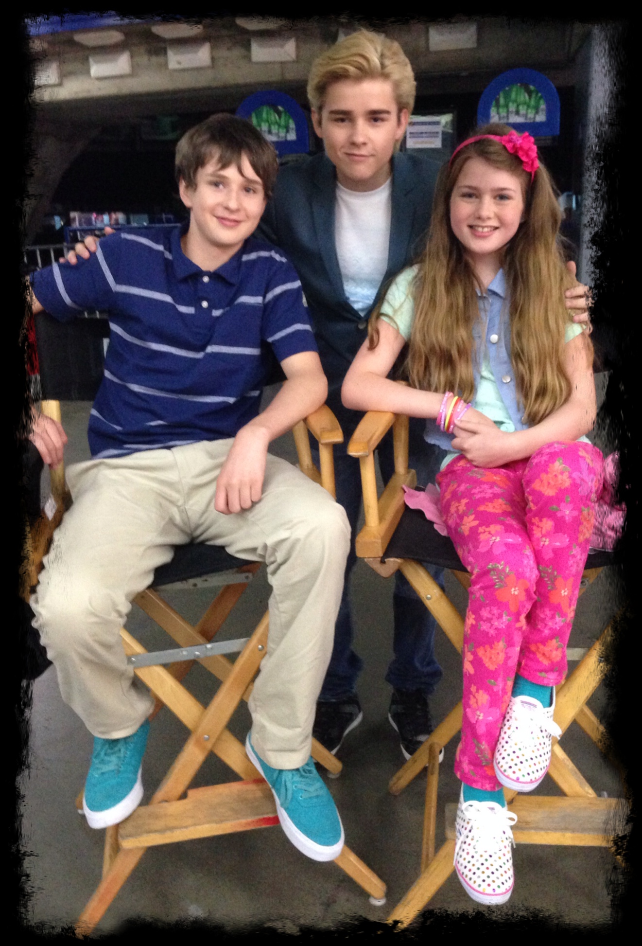 Jordyn Ashley Olson, Dylan Everett, Grayson Maxwell Gurnsey on set of TheUnauthorized Saved by the Bell Story
