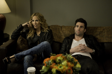 Still of Sheryl Crow and Adam Levine in 30 Rock (2006)