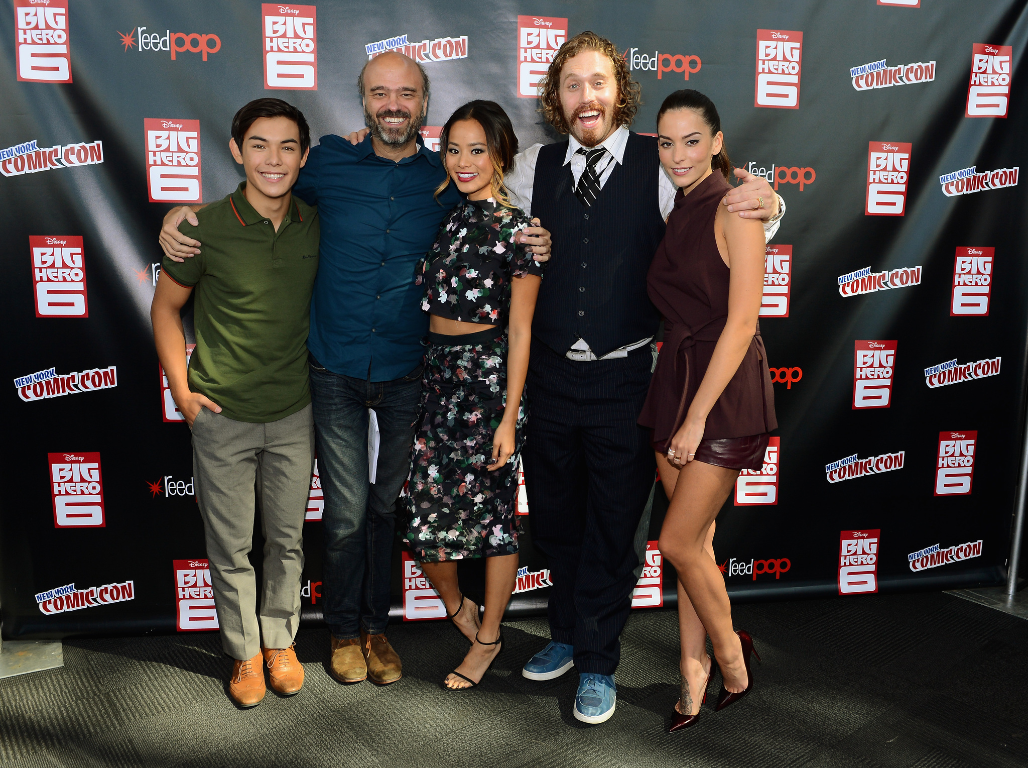 Scott Adsit, Genesis Rodriguez, Jamie Chung and Ryan Potter at event of Galingasis 6 (2014)