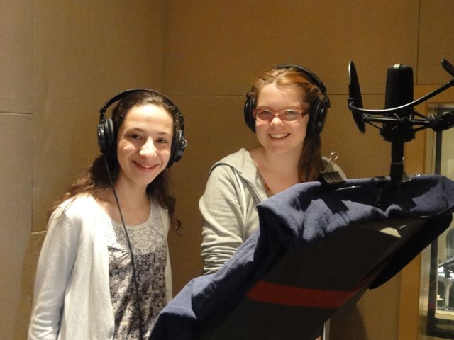 Lucia Vecchio and Elisa Schnebelie recording 