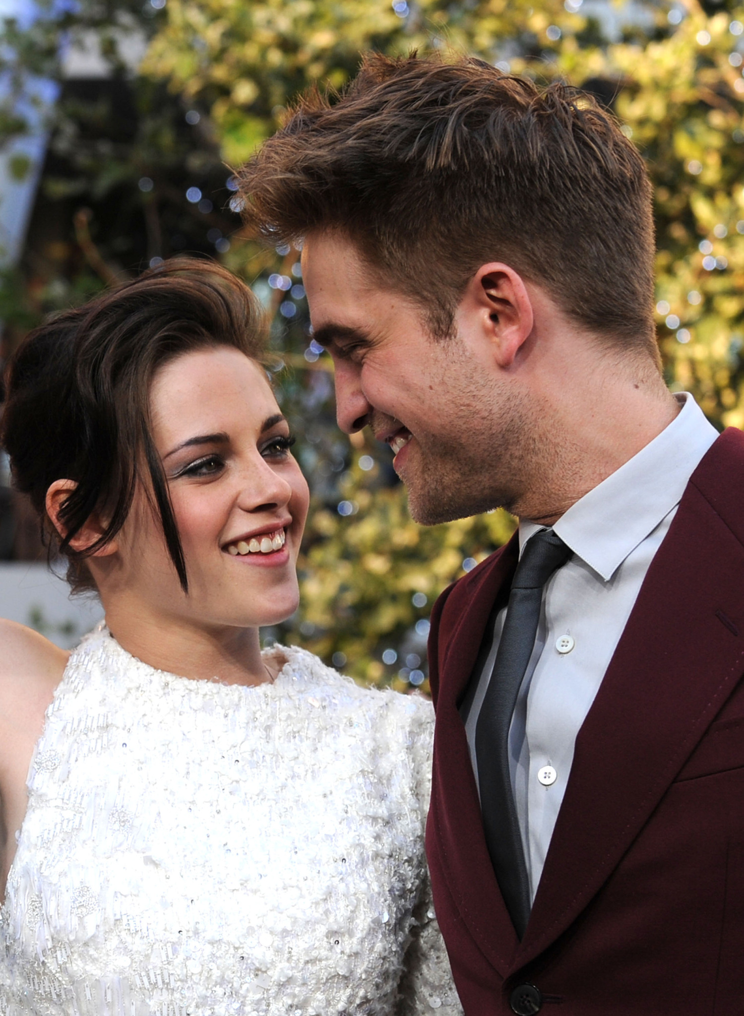 Kristen Stewart and Robert Pattinson at event of The Twilight Saga: Eclipse (2010)