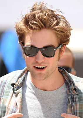 Robert Pattinson at event of Prisimink mane (2010)