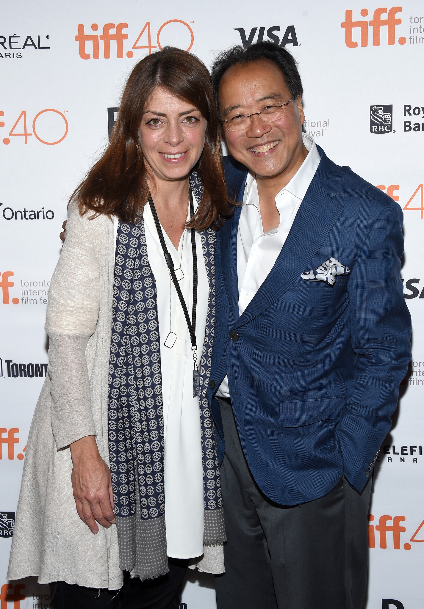 Nancy Abraham and Yo-Yo Ma at event of The Music of Strangers (2015)