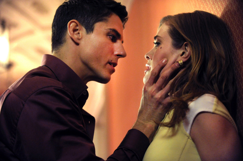 Still of Sean Faris and Melissa Roxburgh in Supernatural (2005)