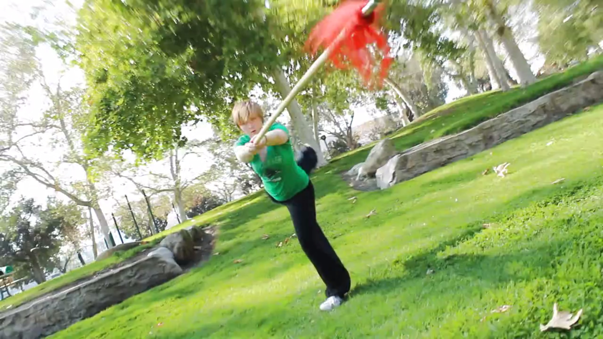 Hope LaVelle in a Northern Shaolin 10-foot spear demonstration video.