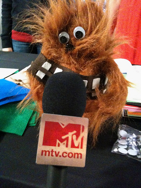 Bonnie Burton puppeteering as Chewbacca puppet at MTV.