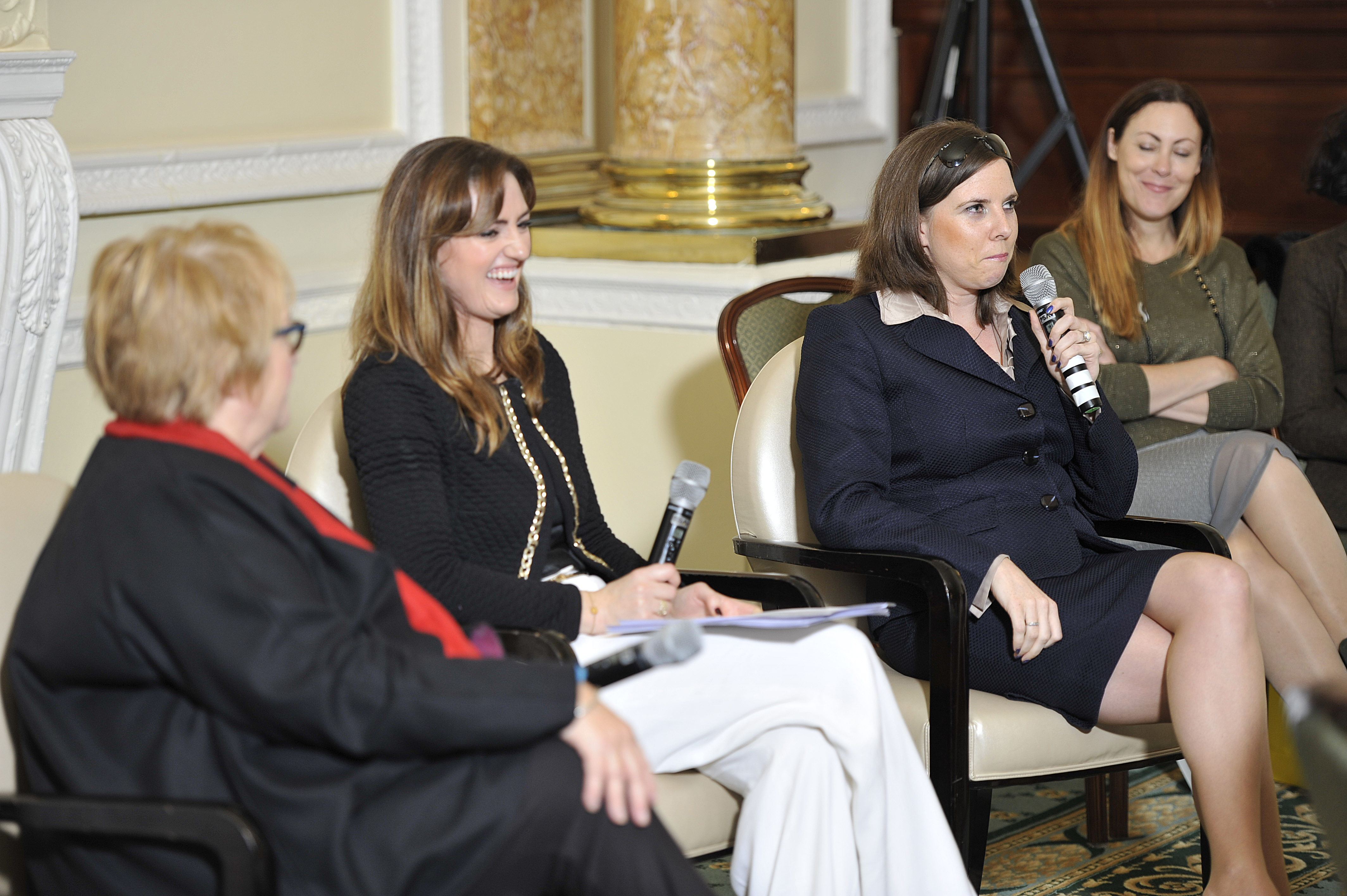 Laura with Ros Hubbard (Hubbard Casting) (left) and Susan Hayes Culleton (right) hosting the IFGB panel discussion