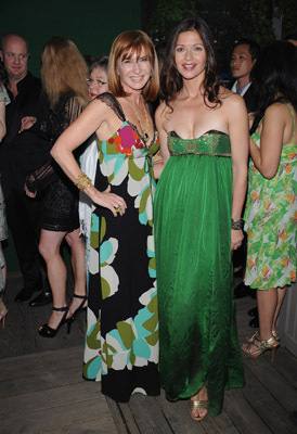 Jill Hennessy and Nicole Miller