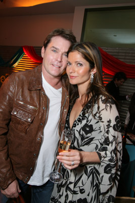 Ray Liotta and Jill Hennessy at event of Laukiniai sernai (2007)