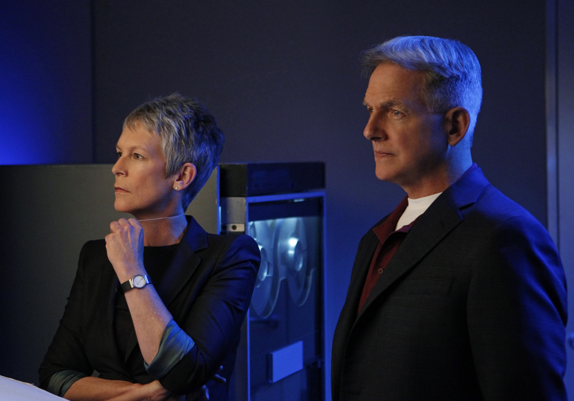 Still of Jamie Lee Curtis and Mark Harmon in NCIS: Naval Criminal Investigative Service (2003)