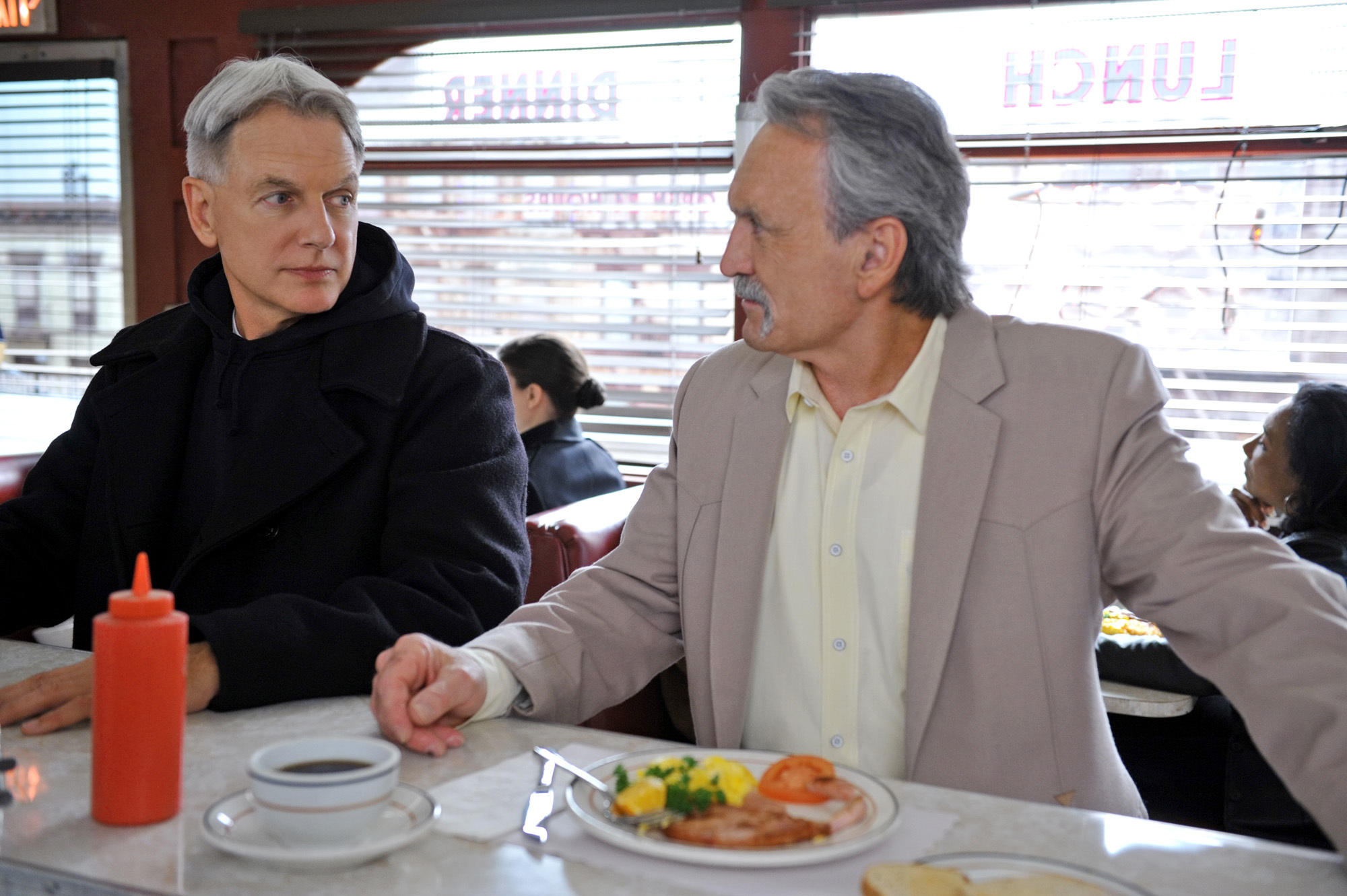 Still of Mark Harmon and Muse Watson in NCIS: Naval Criminal Investigative Service (2003)