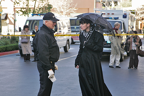 Still of Mark Harmon and Pauley Perrette in NCIS: Naval Criminal Investigative Service (2003)