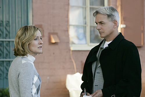 Still of Mark Harmon and Kari Coleman in NCIS: Naval Criminal Investigative Service (2003)