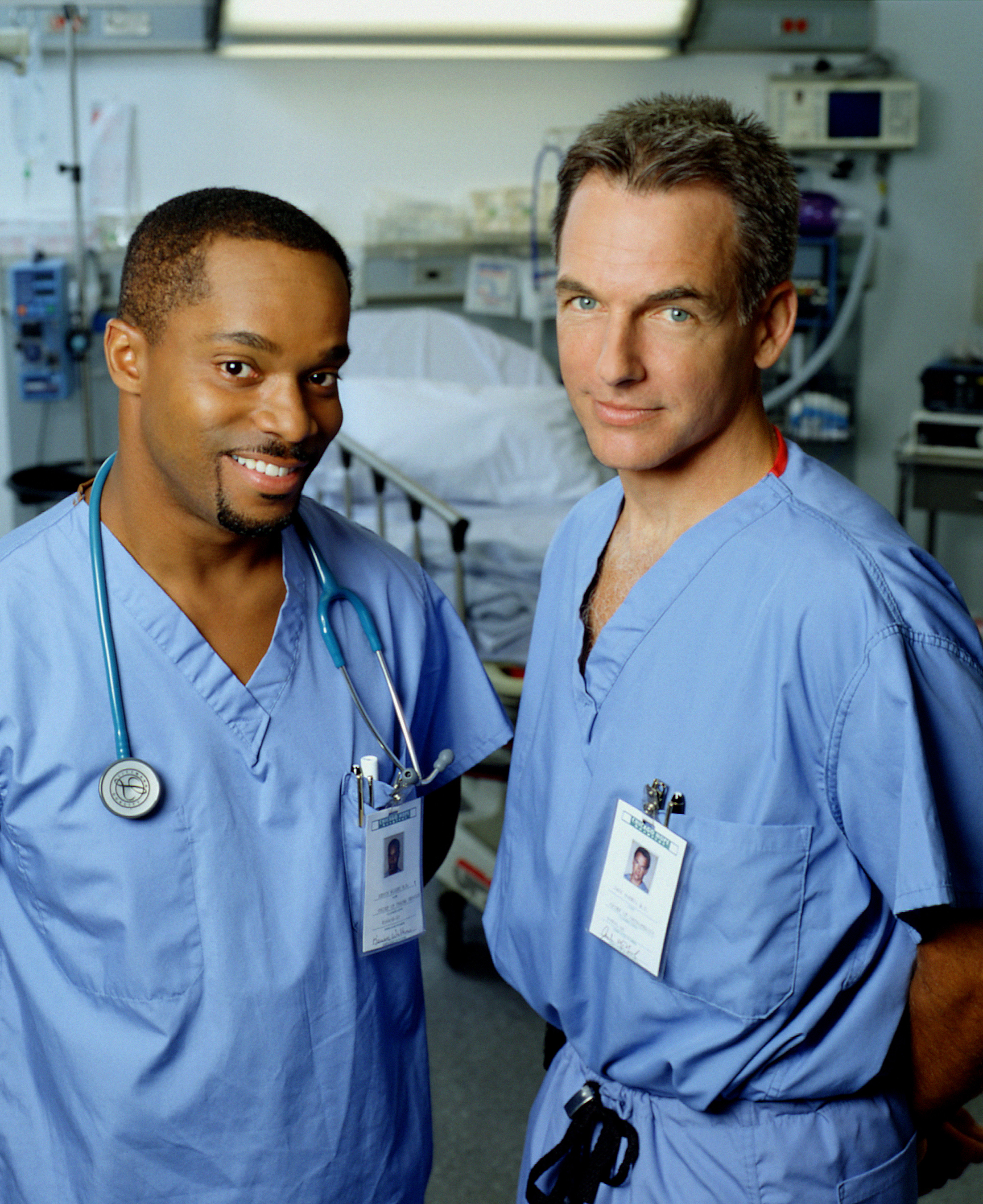 Still of Mark Harmon and Rocky Carroll in Chicago Hope (1994)