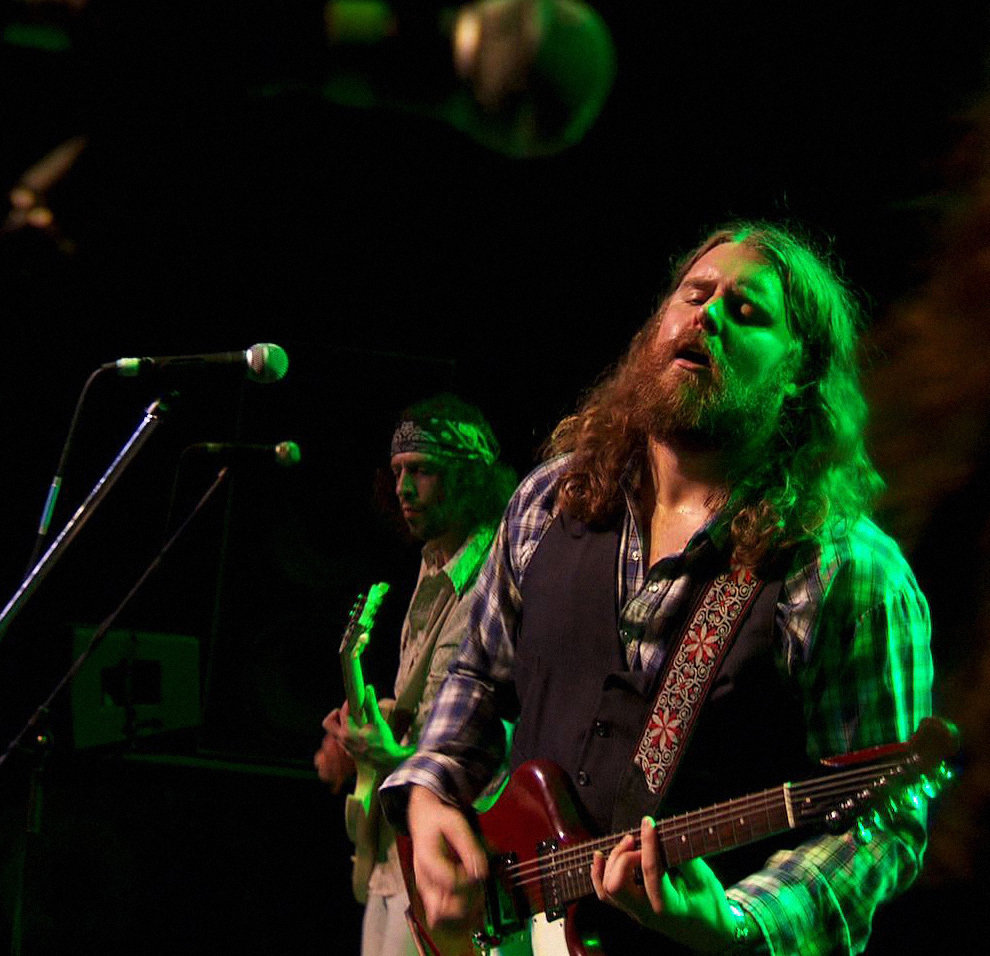 Leot Hanson and Ewan Currie in The Sheepdogs Have at It (2012)